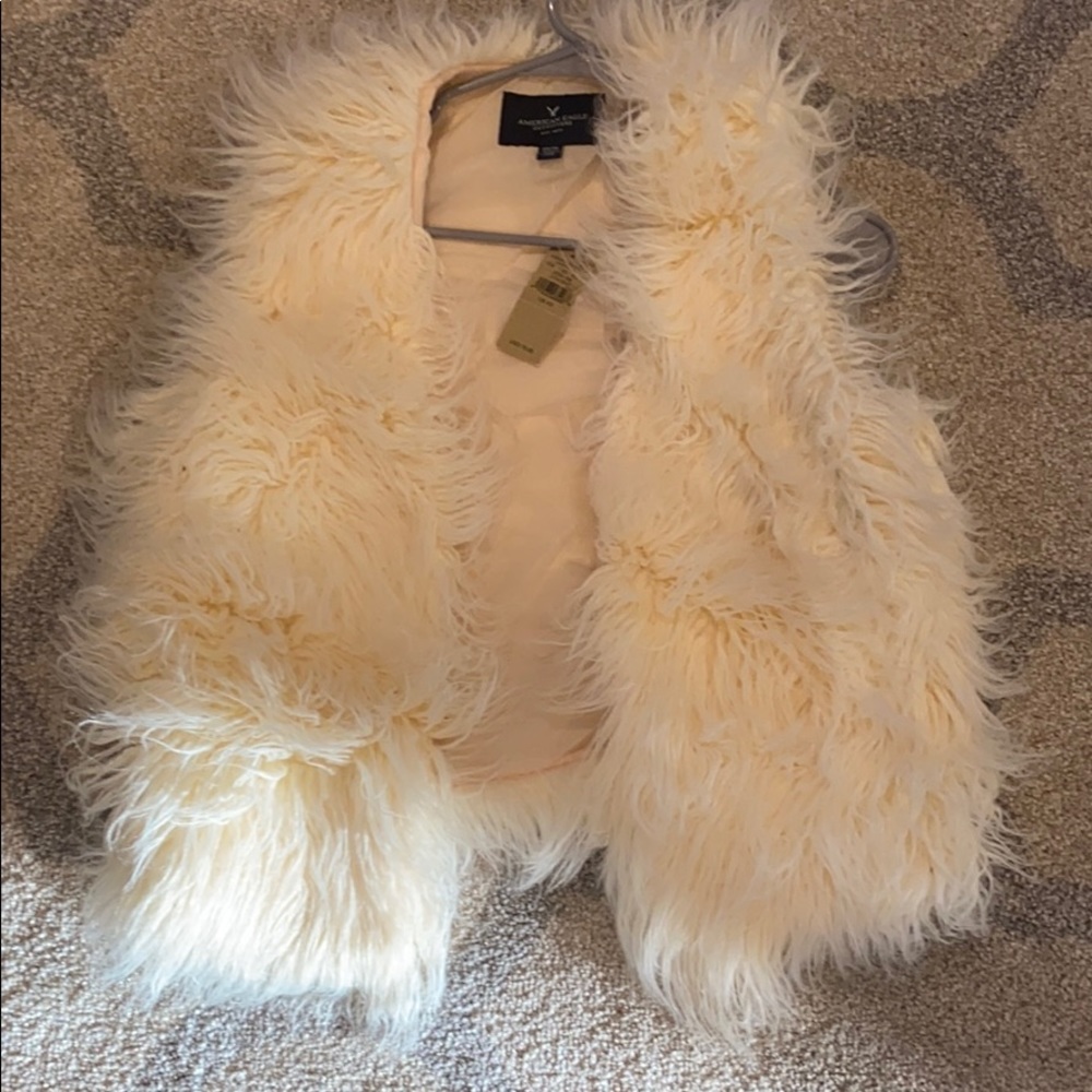 Fur vest